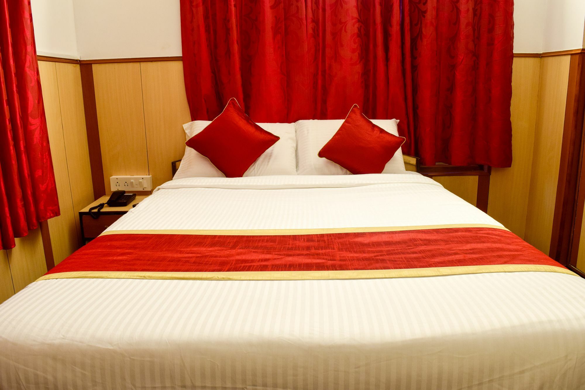 Fabhotel Shivaals Residency - Rajajinagar Bangalore Eksteriør billede
